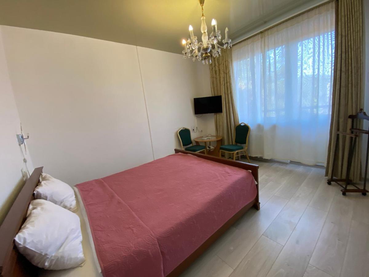 Olena Resort Briukhovychi Exterior photo