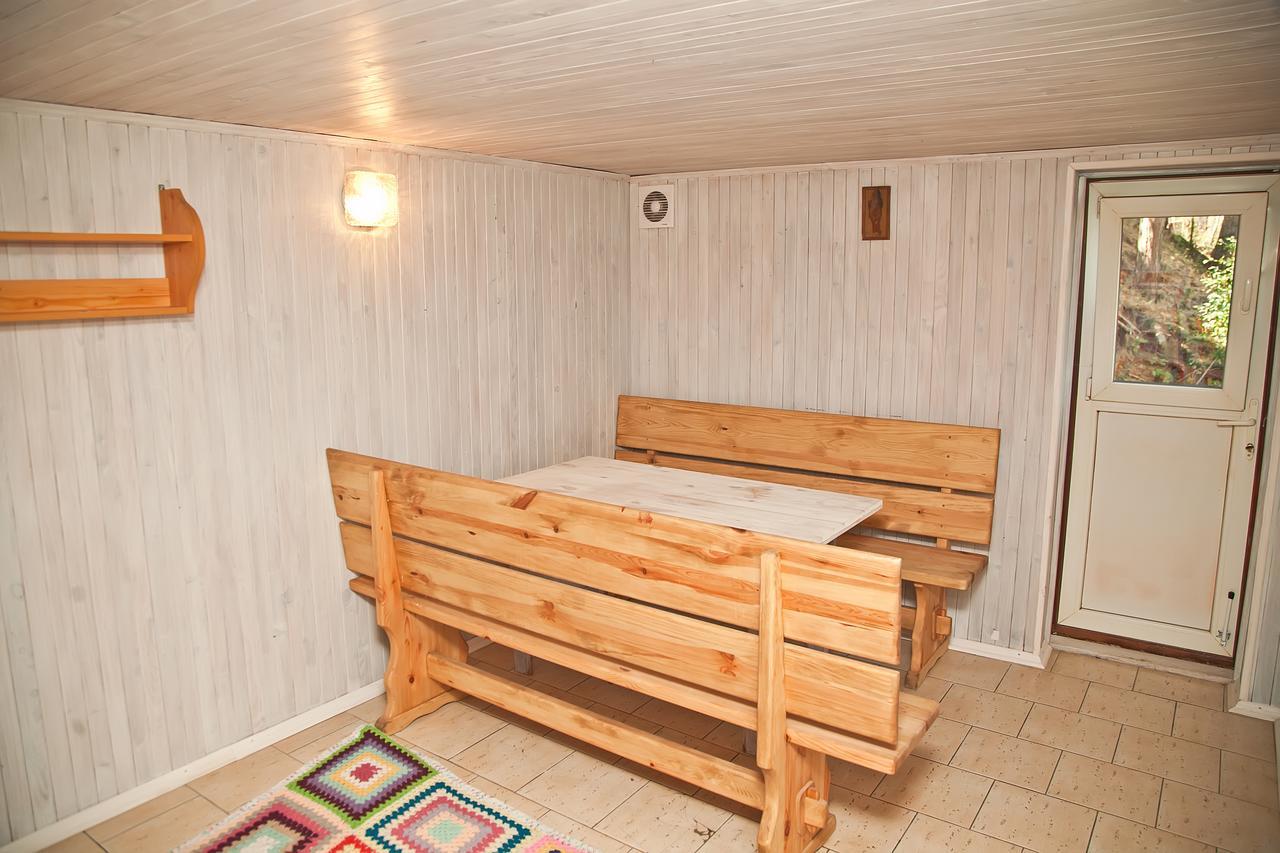Olena Resort Briukhovychi Exterior photo