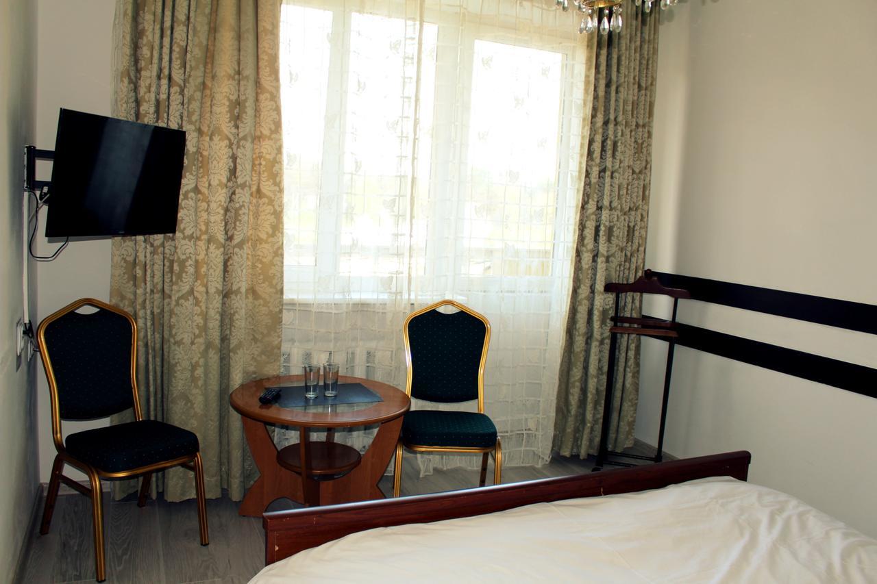 Olena Resort Briukhovychi Exterior photo